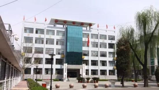 吕梁市会计学校